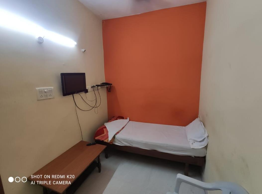 Hotel Sai Nivas Residency Haiderabad Buitenkant foto